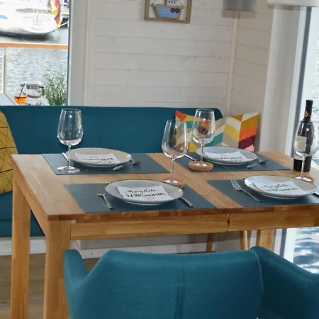 Houseboat Hecht In At The Marina Minde * Egernsund